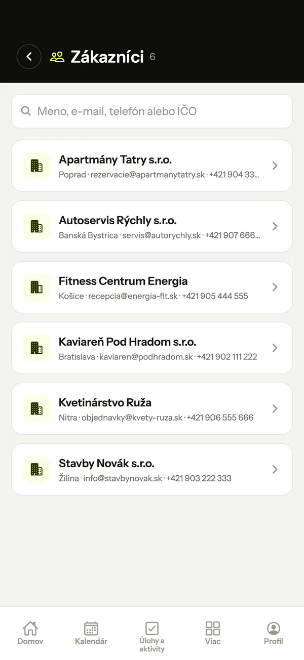 Zákazníci v mobilnej aplikácii Proon. Business